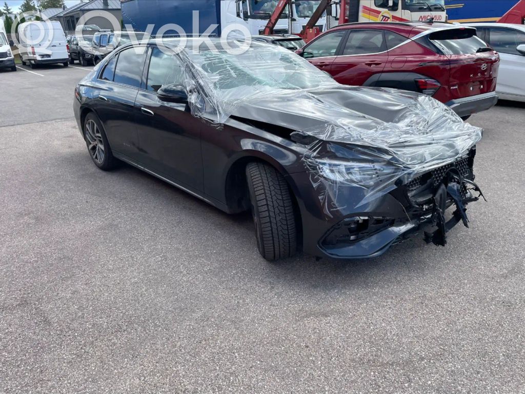 E W214 E-class, AMG (W124, W210, W211, W212, W213, C207, W238)  E1041526