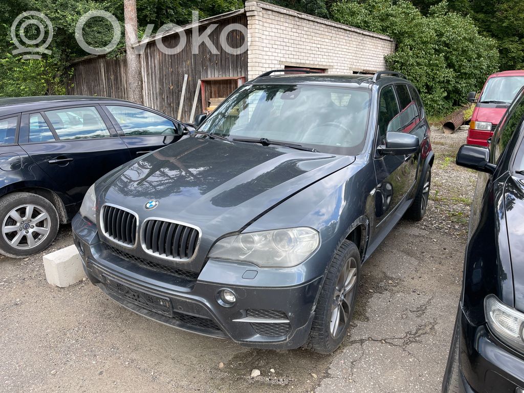 X5 E70 X5  15671810