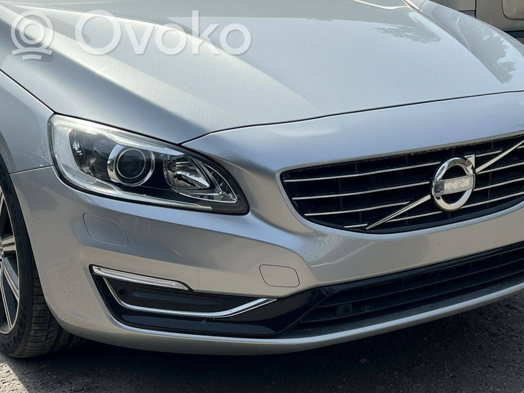 V60 V60, V60 Cross Country  31398587