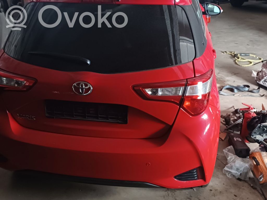 Yaris Yaris  8946552740