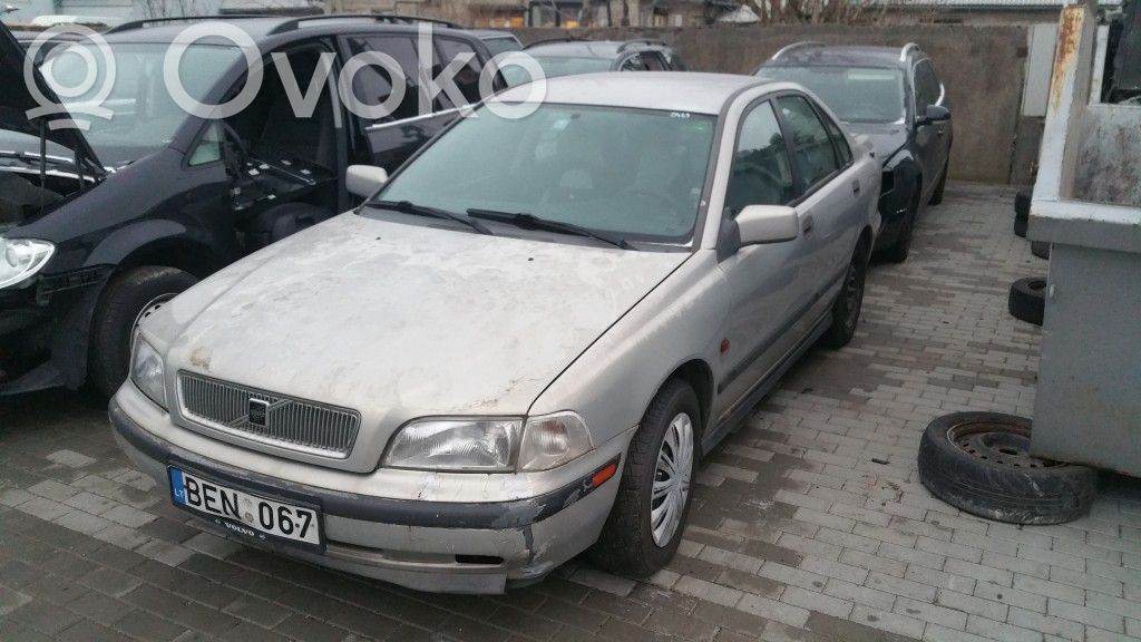 S40, V40 S40, V40  P30882667