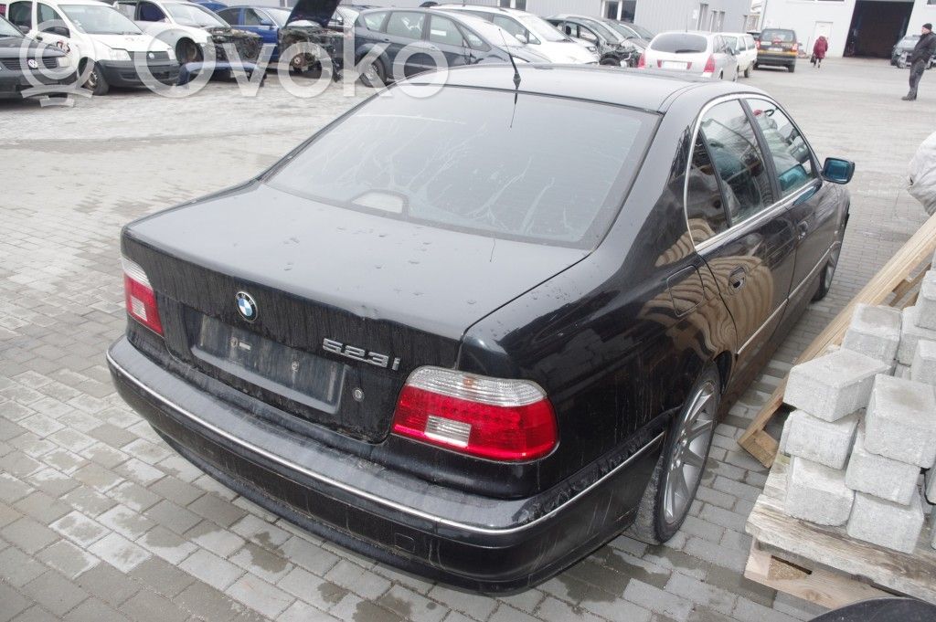 5 E39 Series 5  4146046