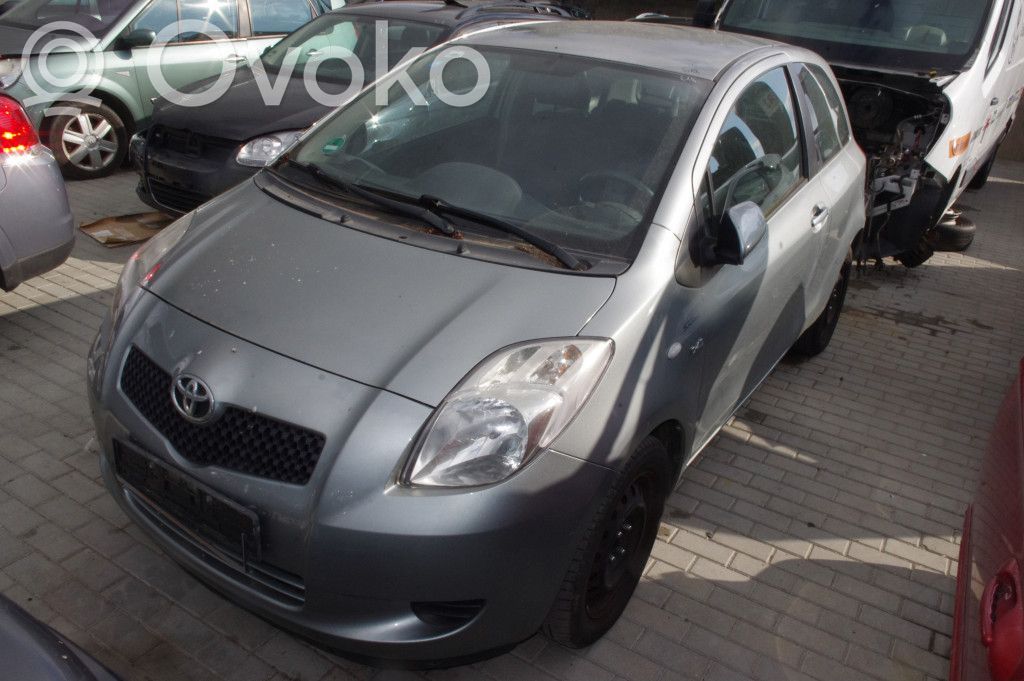 Yaris Yaris  891730D020