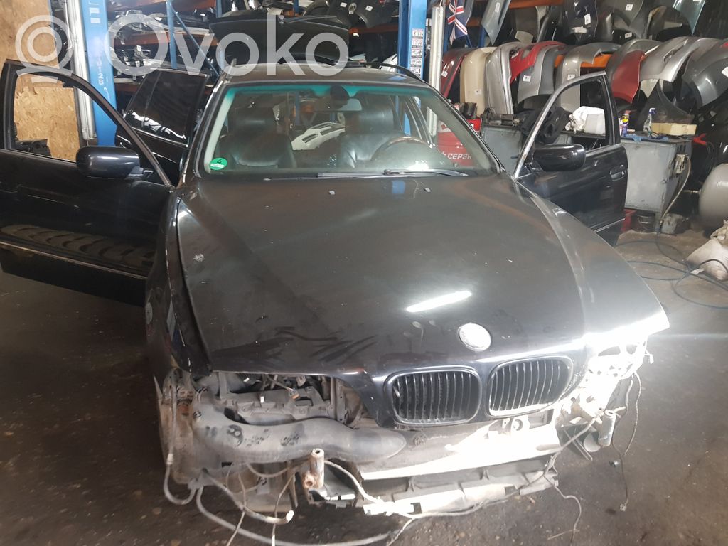 5 E39 Series 5  8238469