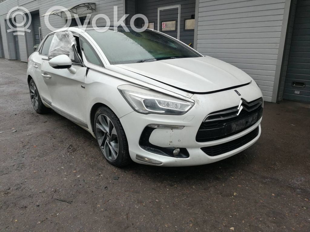 DS5 DS5  3307A2