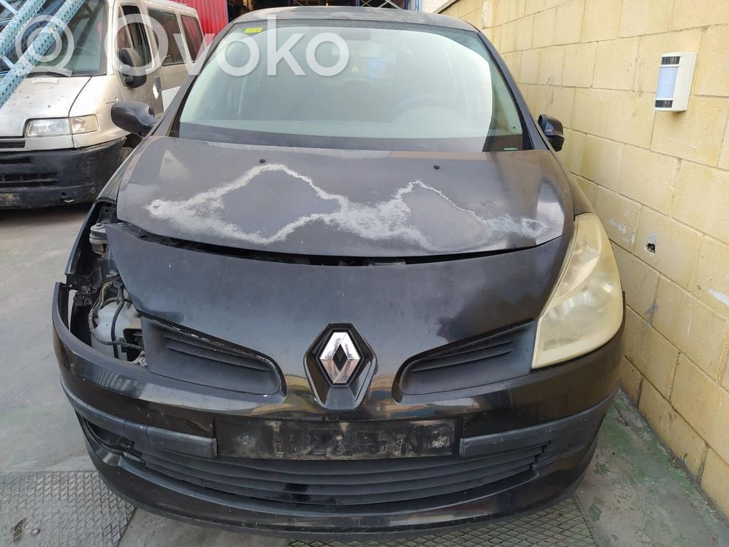 Clio III Clio  8200529572