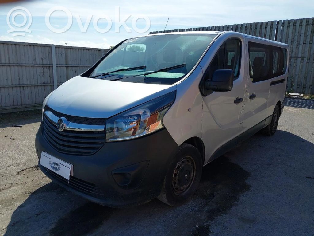 Vivaro Vivaro  104555A2