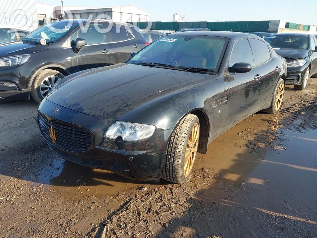 Quattroporte Quattroporte  0258007272