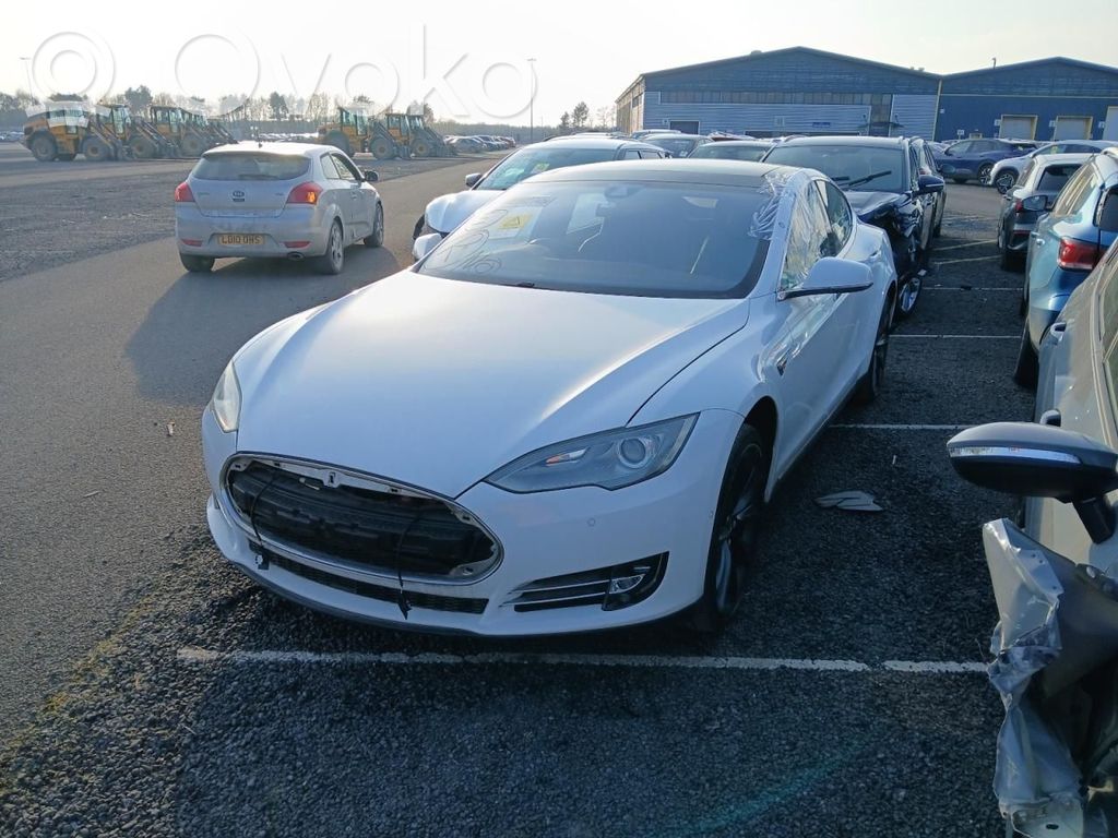 Model S Tesla Model S  106965100D
