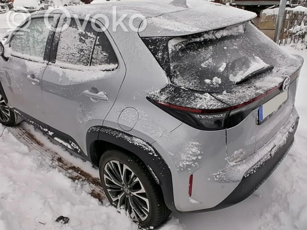 Yaris Cross Yaris Cross  89467K0060