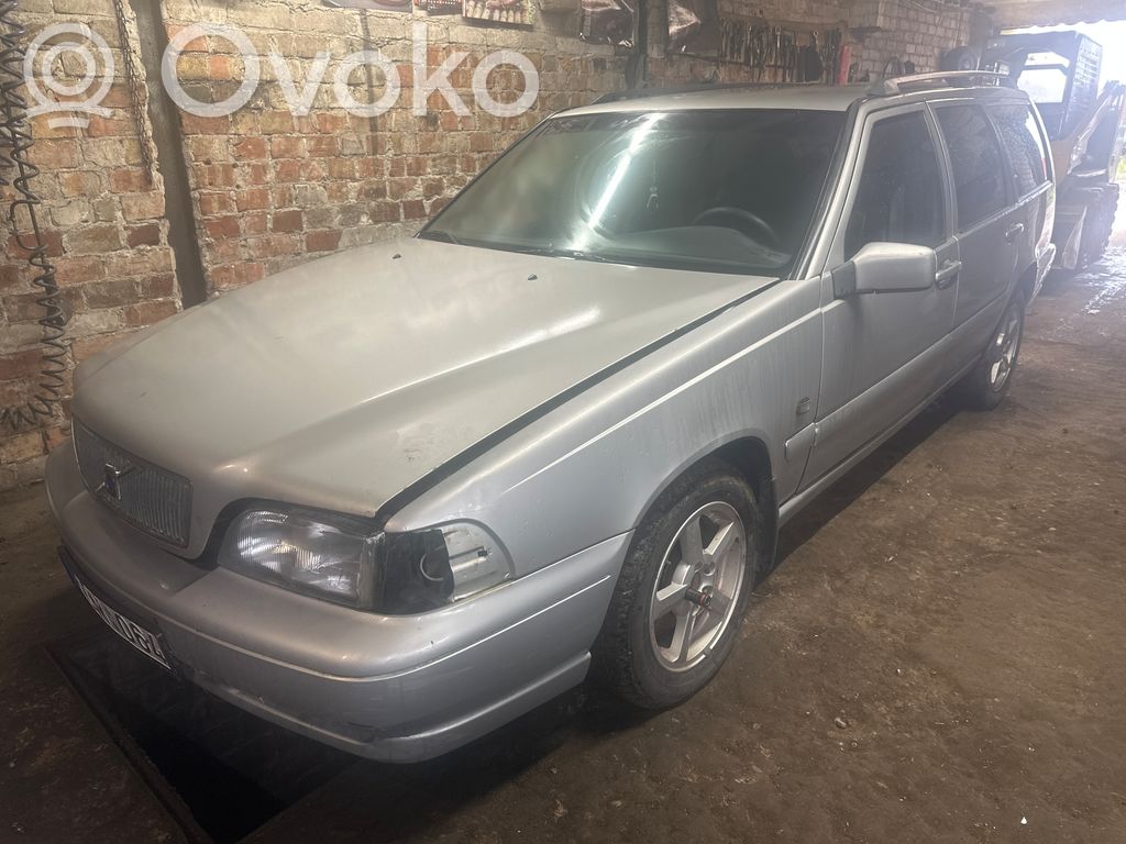 S70  V70  V70 XC S70, V70, V70 XC  9472971