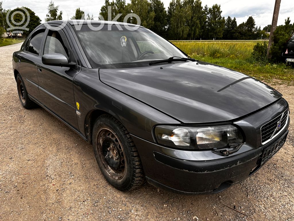 S60 S60  30643373
