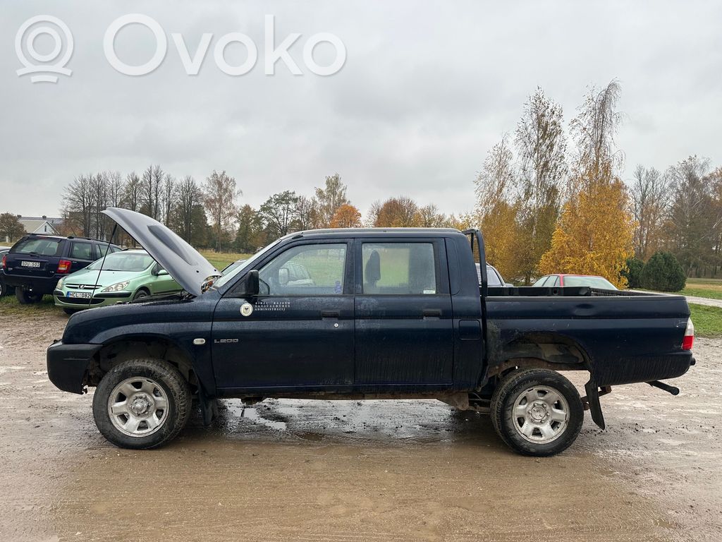 L200 L200, L300, L400 Space Gear