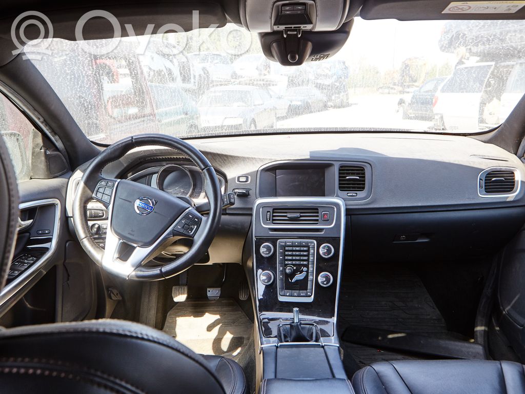 V60 V60, V60 Cross Country  7802277773
