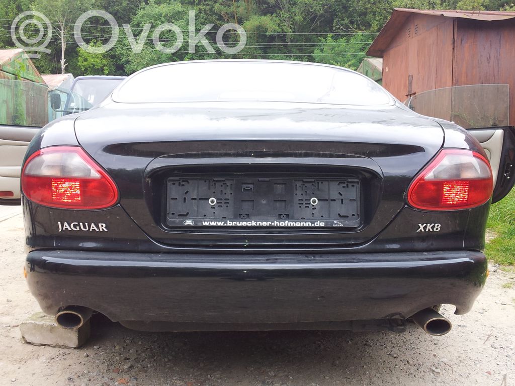 XK8 - XKR XK-Series  27832357