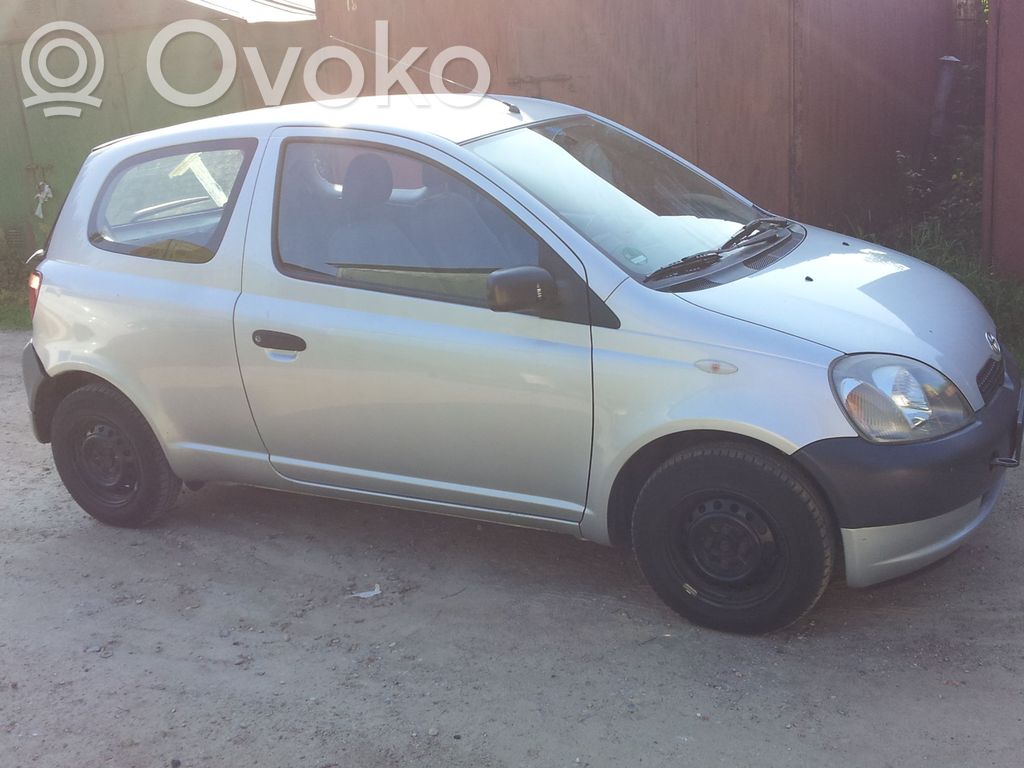 Yaris Yaris  8946552030