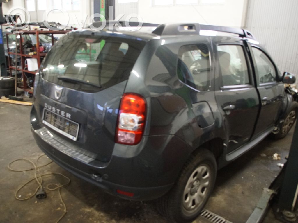 Duster Duster  231005770R