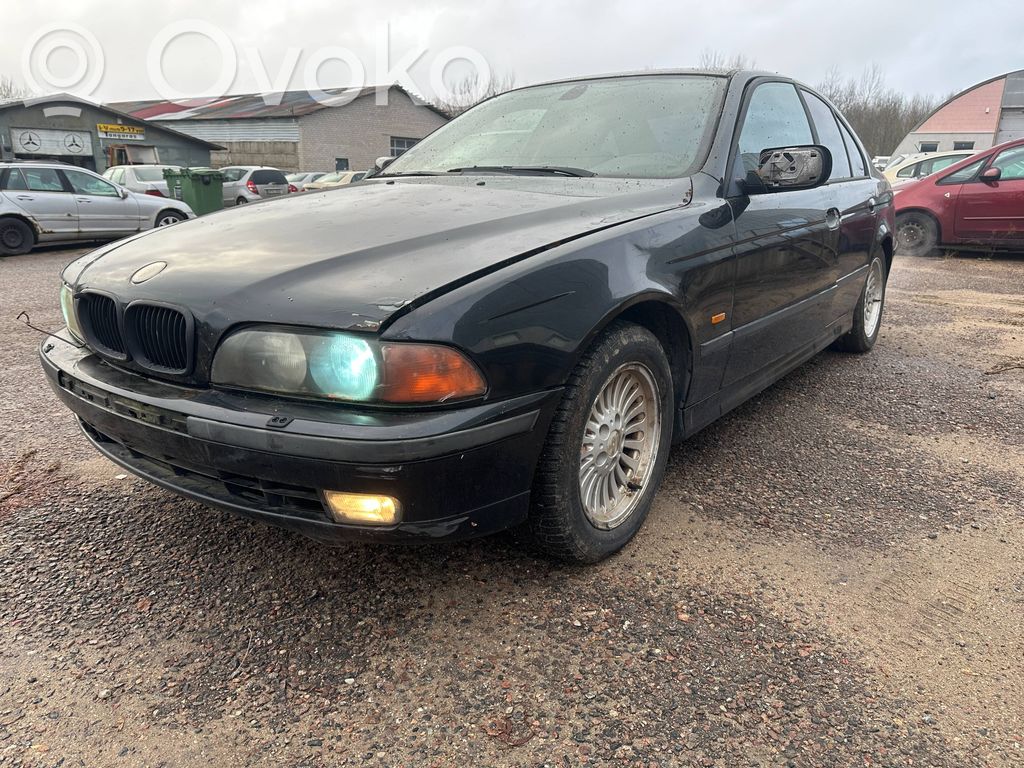 5 E39 Series 5  1091789