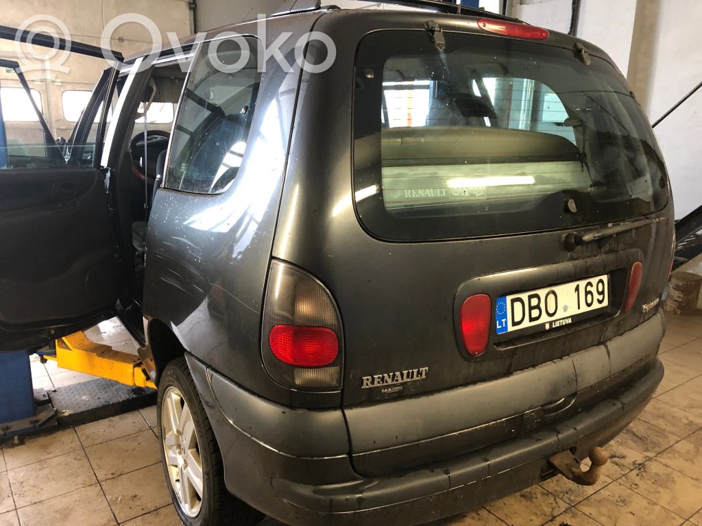 Espace III Espace  6025313511