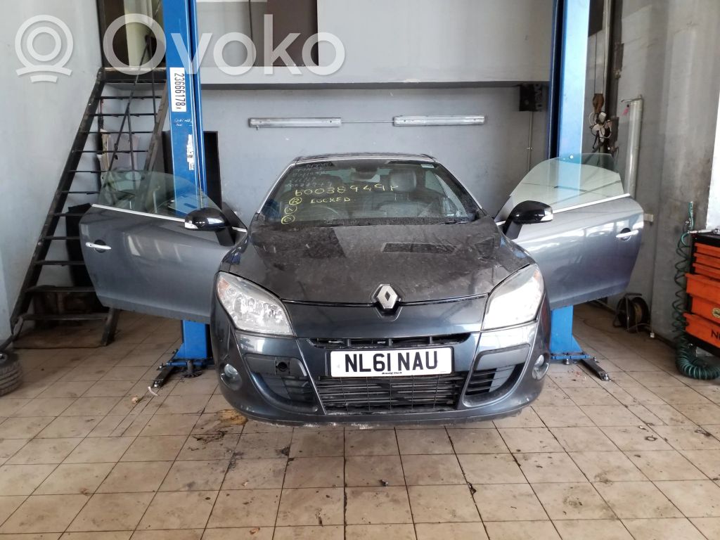 Megane III Megane  440110675R