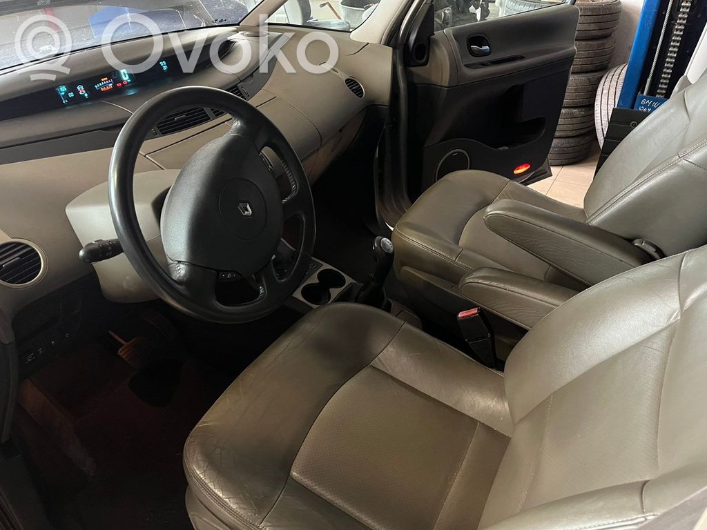 Espace -  Grand espace IV Espace  0ZA544N8