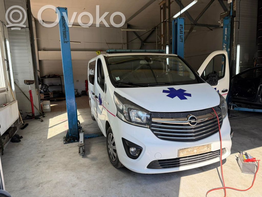 Vivaro Vivaro  R9M413