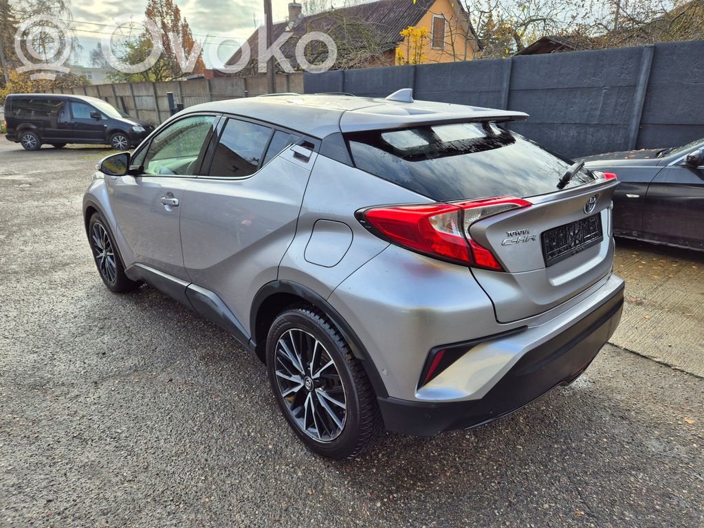 C-HR I C-HR  2010DJ2910