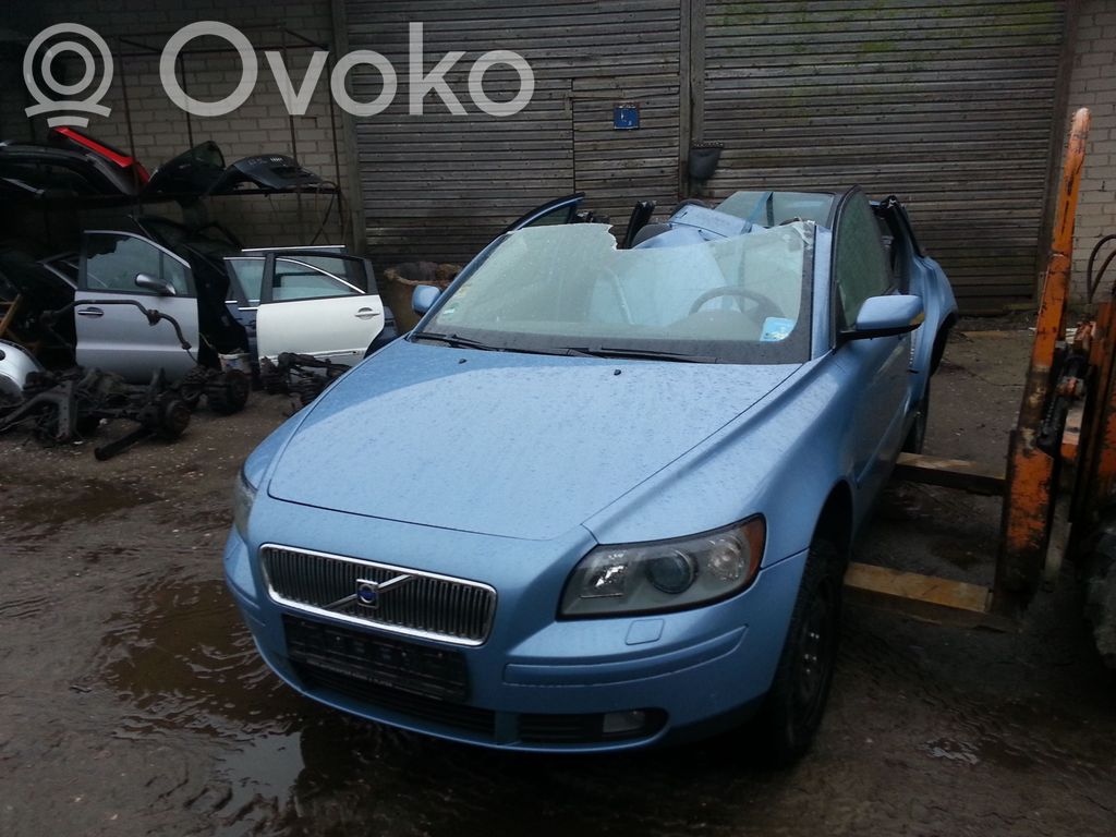 V50 V50  8687337