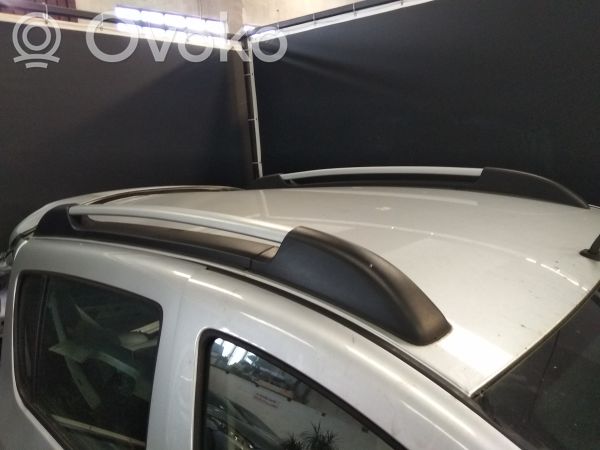 Sandero Sandero, Sandero Stepway