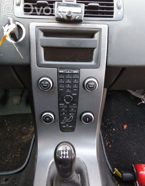 S40 S40, V40