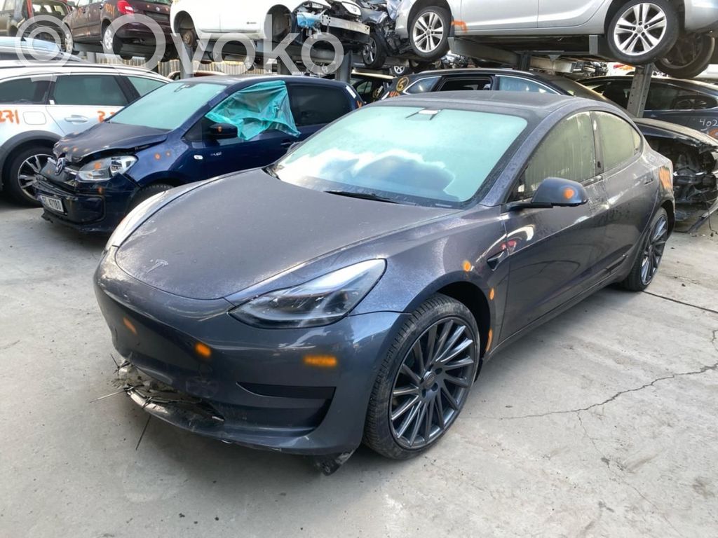 Model 3 Tesla Model 3  162500099B
