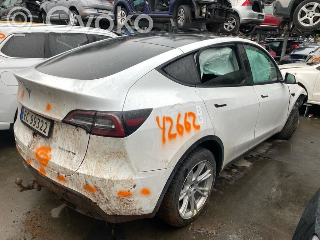 Model Y Tesla Model Y  128841600A