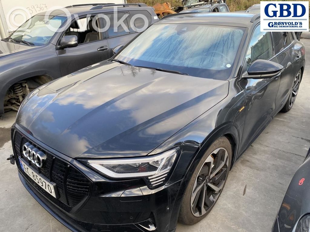 e-tron e-tron  4KE615403A