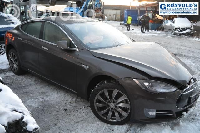Model S Tesla Model S  600893000A
