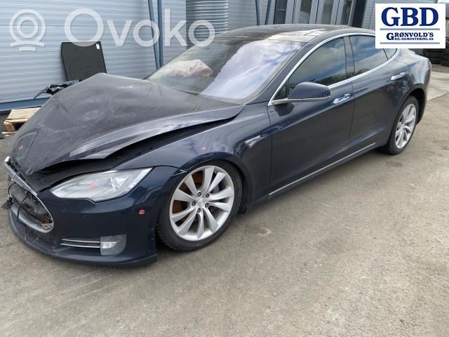 Model S Tesla Model S  102142000A