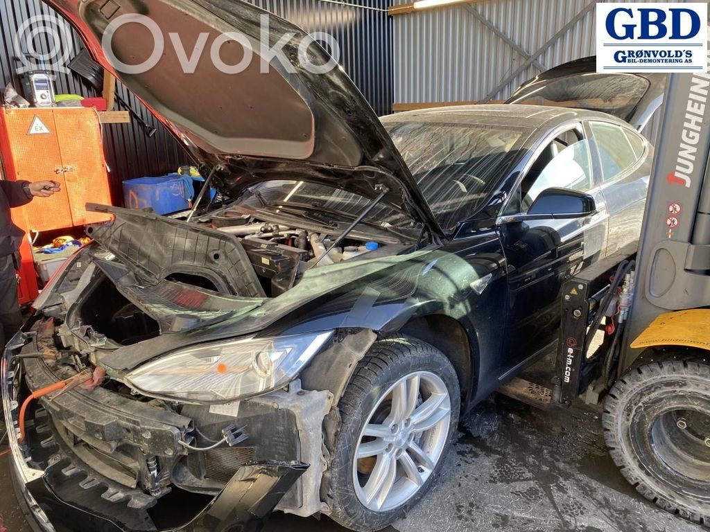 Model S Tesla Model S  100852800D