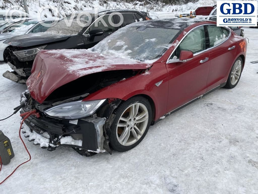 Model S Tesla Model S  103779700A