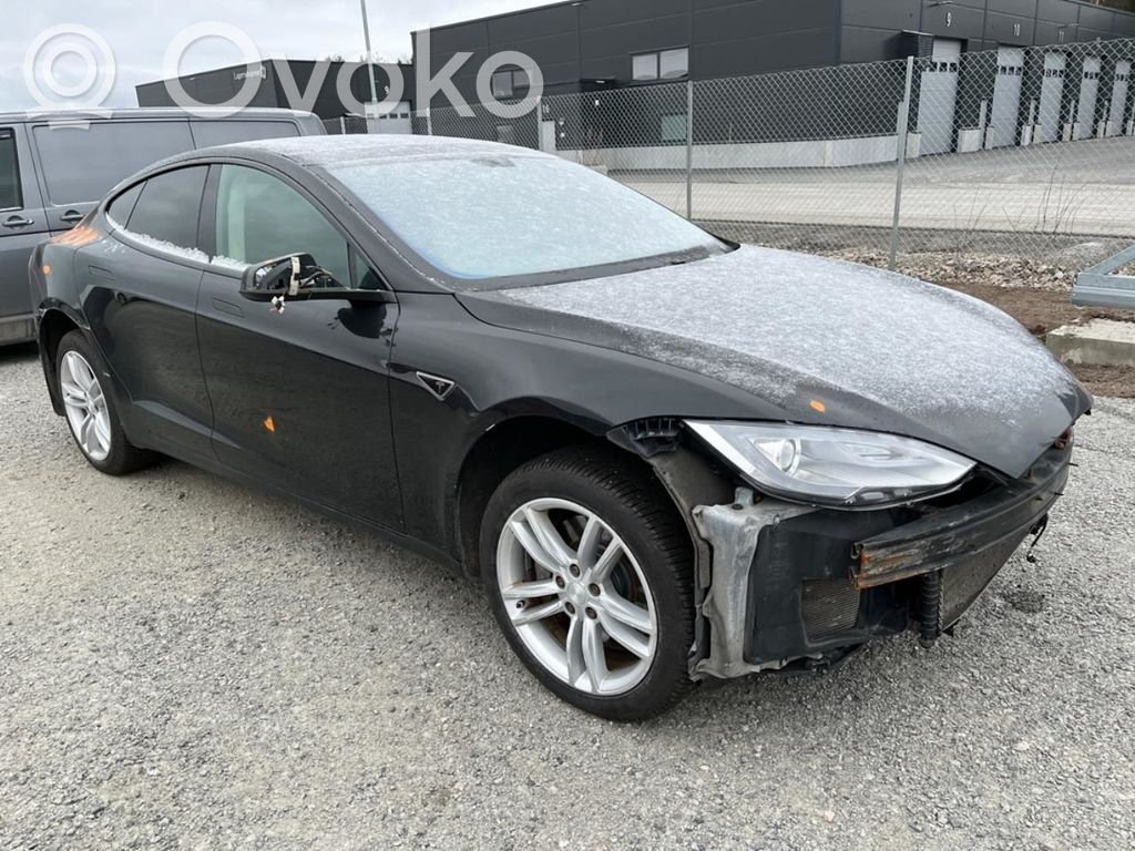 Model S Tesla Model S