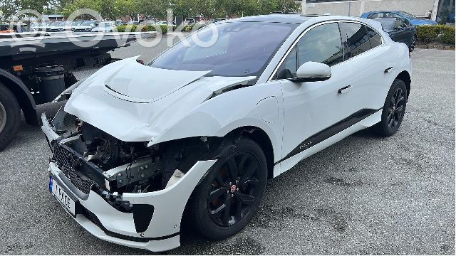 I-Pace I-Pace  J9D35C145AD