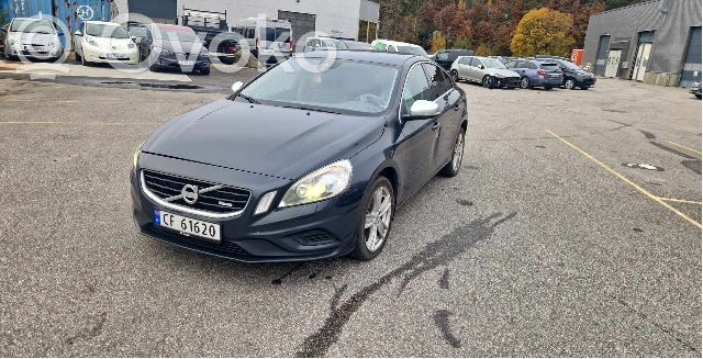 S60 S60  31343218
