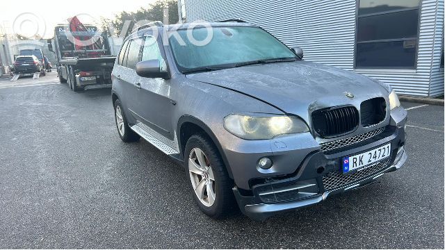 X5 E70 X5  84109193857