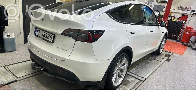 Model Y Tesla Model Y  162485557D