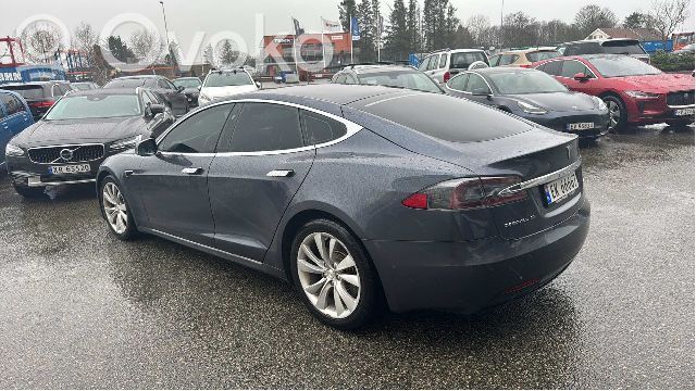 Model S Tesla Model S  1028348E0B