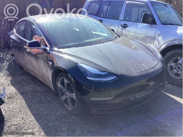 Model 3 Tesla Model 3  104474600A