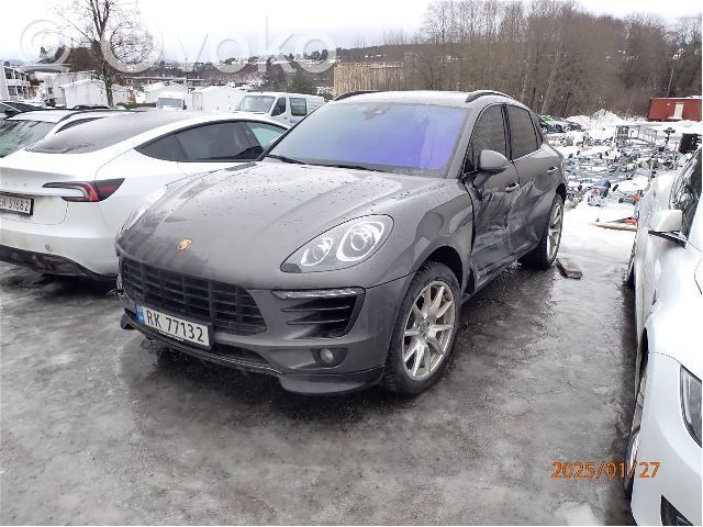 Macan (95B) Macan  95B525017
