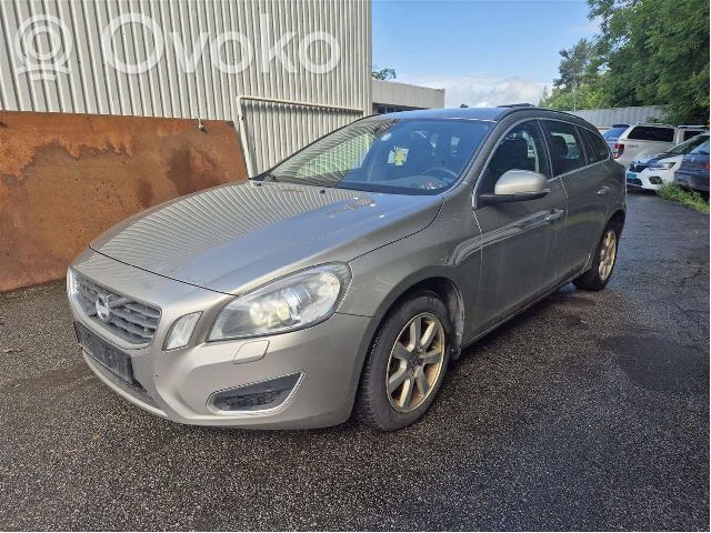 V60 V60, V60 Cross Country  36012505