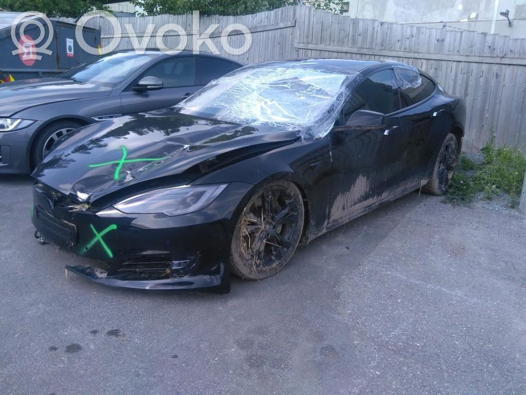 Model S Tesla Model S  6006566E0H