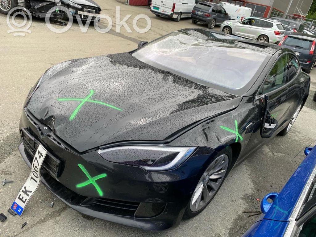 Model S Tesla Model S  0020102203