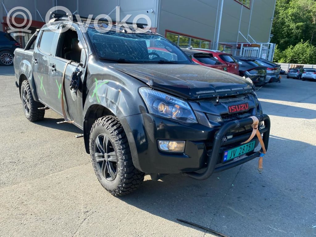 D-Max D-Max  8979487640