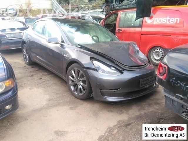 Model 3 Tesla Model 3  1011298